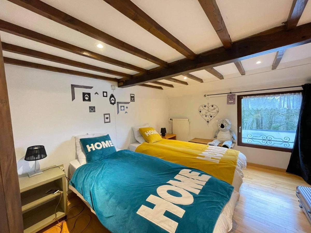 Lesse En Ciel Vous Accueille Avec Plaisir . Villa Houyet Екстериор снимка