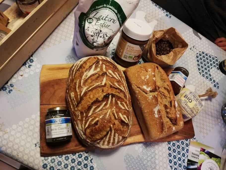 Lesse En Ciel Vous Accueille Avec Plaisir . Villa Houyet Екстериор снимка